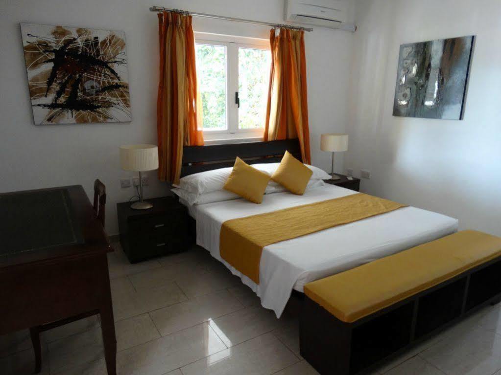 Cote D'Or Chalets Anse Volbert Village  Bagian luar foto